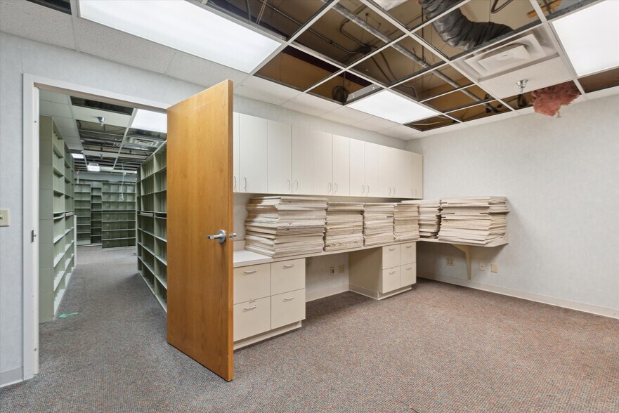 More Photos Of 3740 W Sylvania Ave, Toledo Medical For Sale