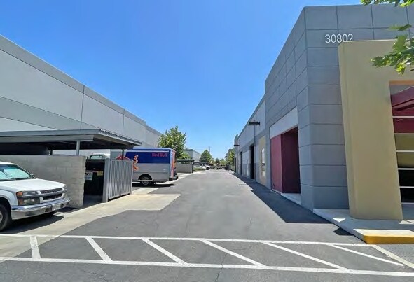 More Photos Of 30802 Wealth St, Murrieta Warehouse For Lease