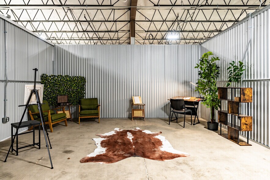 Primary Photo Of 1133 Polk Ave, Nashville Light Distribution For Lease