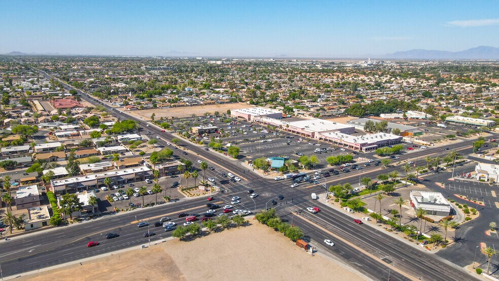 More Photos Of 940 N Alma School Rd, Chandler Storefront For Lease