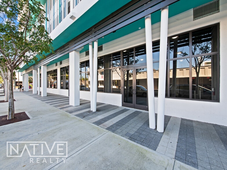 More Photos Of 2001 Hollywood Blvd, Hollywood Apartments For Lease