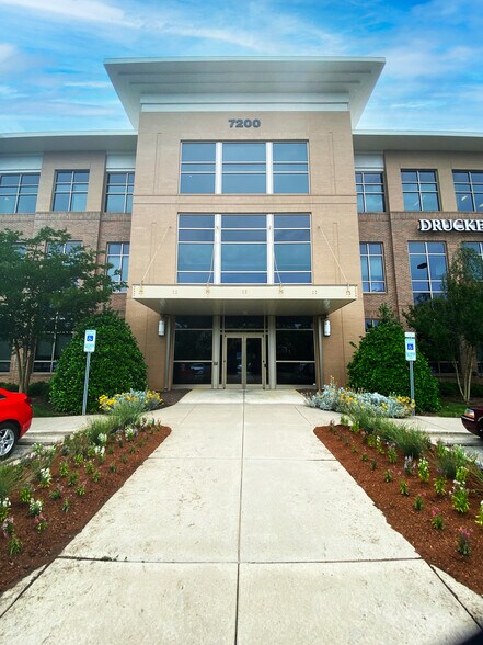More Photos Of 7200 Creedmoor Rd, Raleigh Office For Lease