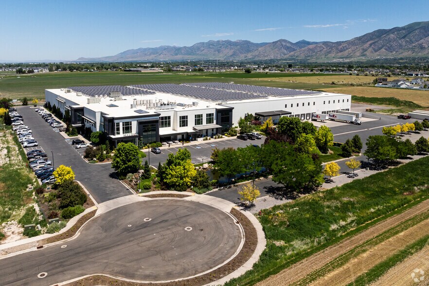 More Photos Of 1525 W 2960 S, Nibley Distribution For Sale