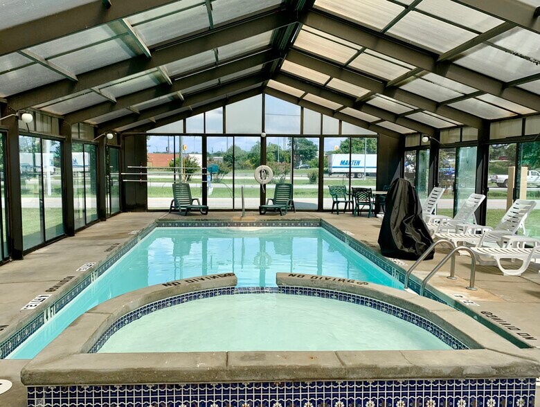 More Photos Of 115 Chapman Rd, Byron Hotel For Sale