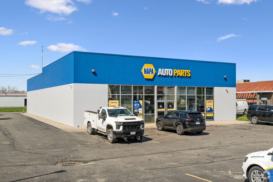 More Photos Of 1450 Lyell Ave, Rochester Warehouse For Lease