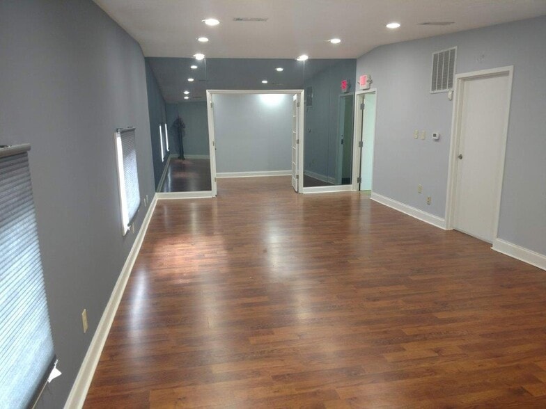 More Photos Of 2910 Cole Ct, Norcross Industrial For Sale