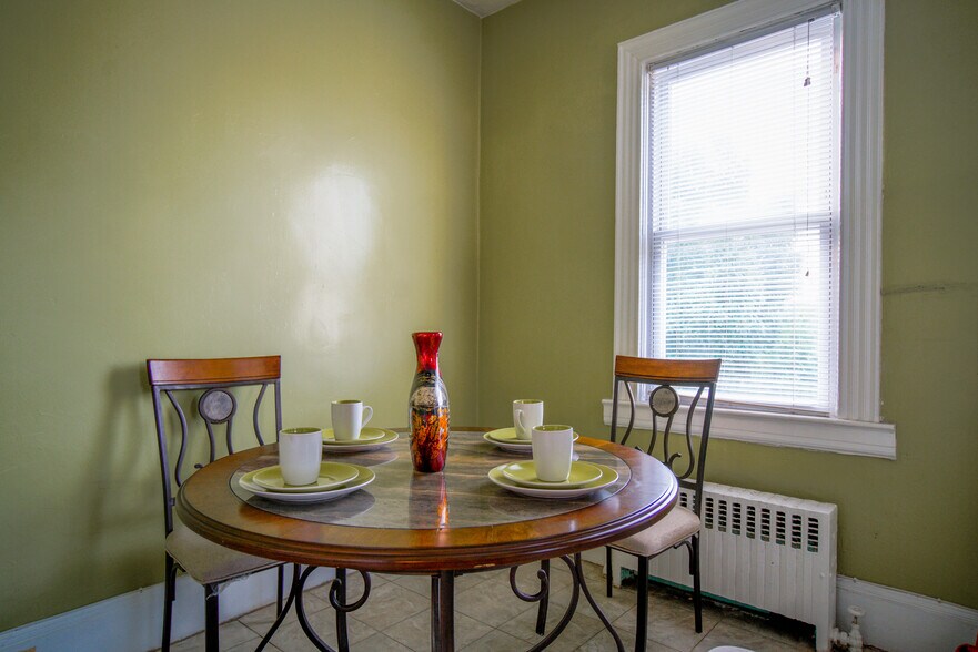 More Photos Of 73 Harrison St, Staten Island Apartments For Sale