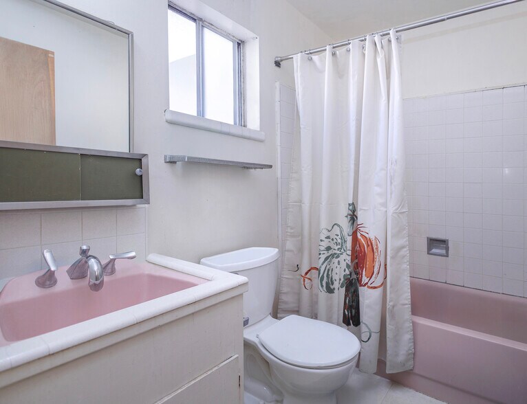 More Photos Of 2315 Monroe St, Santa Clara Apartments For Sale