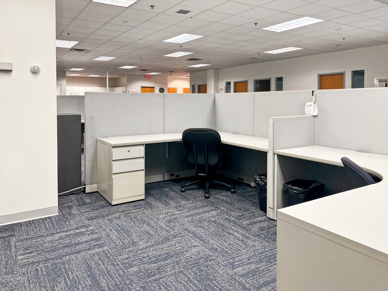 More Photos Of 1 Waterview Dr, Shelton Coworking Space