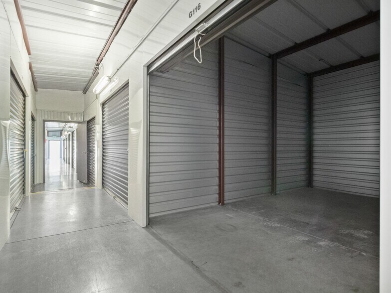 More Photos Of 905 Ambassador Dr, Reno Specialty For Sale