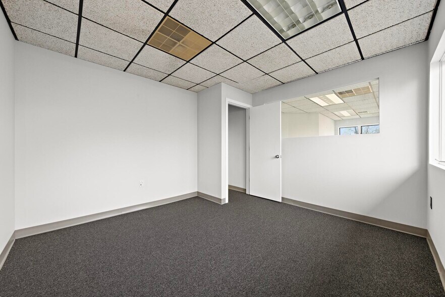 More Photos Of 675 Route 72 E, Manahawkin Office For Sale