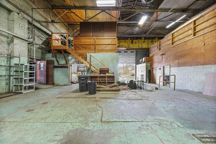 More Photos Of 1311 East St, Pittsfield Warehouse For Sale