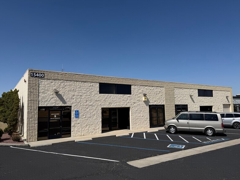 Primary Photo Of 15400 Tamarack Dr, Victorville Warehouse For Lease
