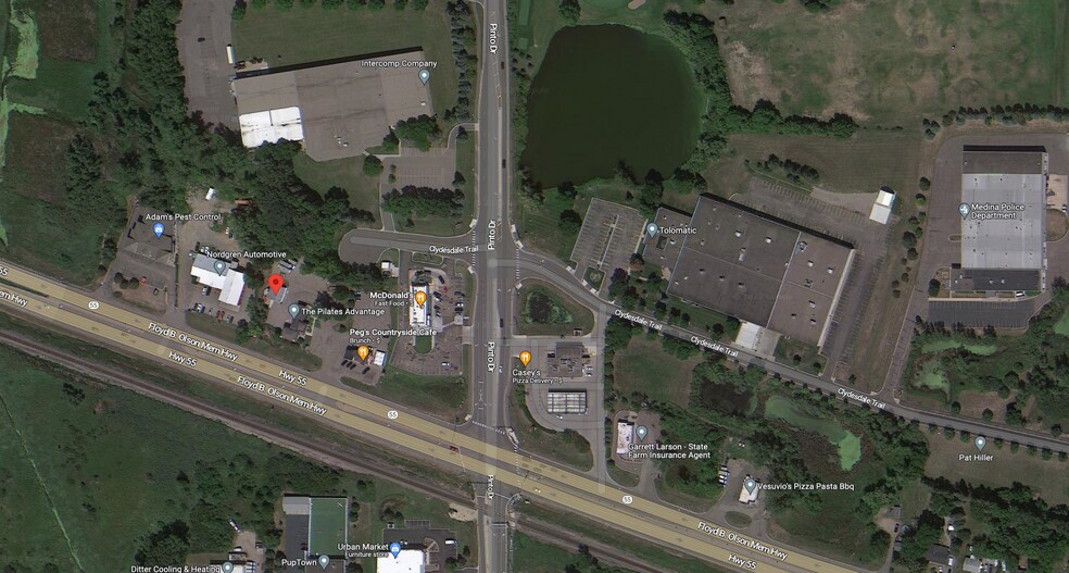 More Photos Of 872 Highway 55, Medina Freestanding For Lease