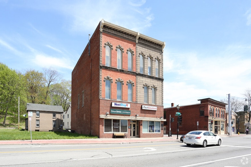 More Photos Of 2 W Main St, Victor Storefront Retail Office For Lease