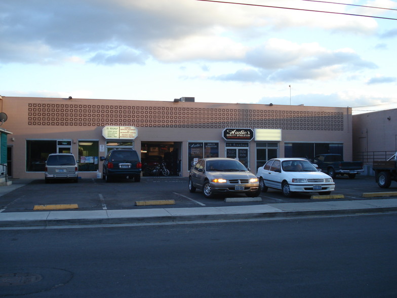 Primary Photo Of 314-328 Broadway Blvd, Reno Storefront For Lease