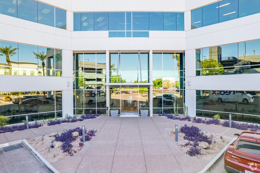 More Photos Of 501 N 44th St, Phoenix Loft Creative Space For Sale