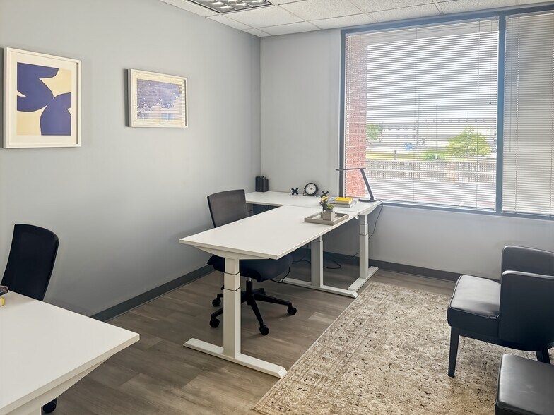 More Photos Of 1350 N Loop 1604 E, San Antonio Coworking Space