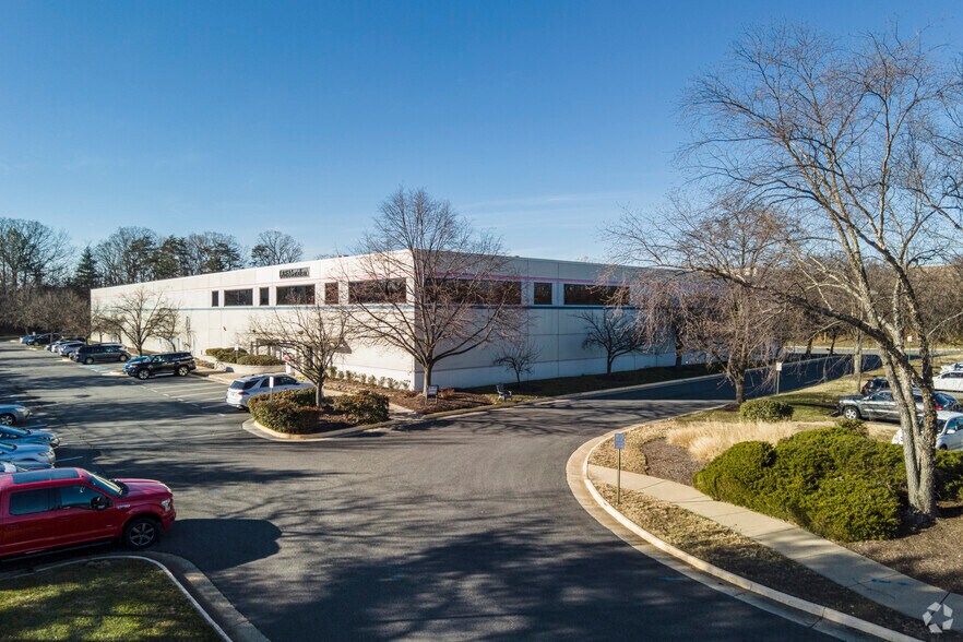 More Photos Of 7375 Boston Blvd, Springfield Unknown For Sale