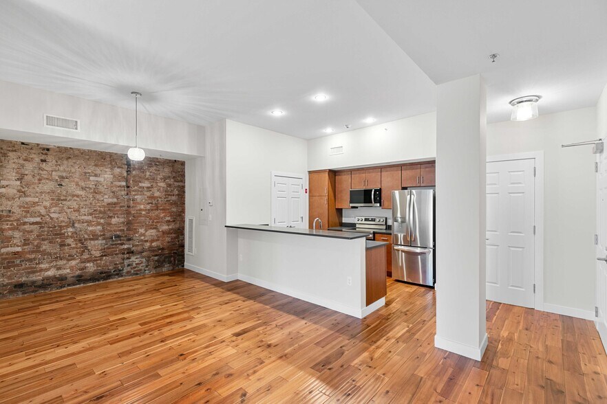 More Photos Of 91 Church St, New Haven Apartments For Sale