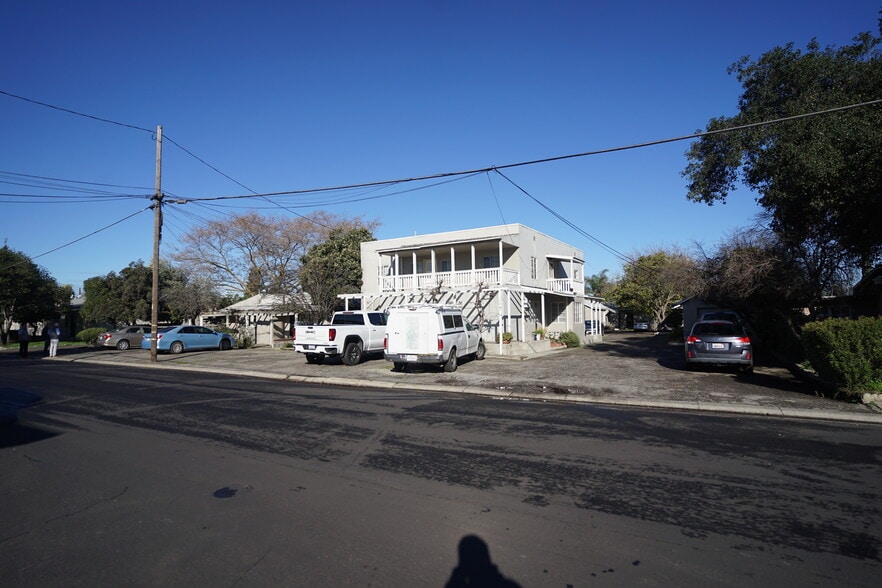 More Photos Of 1403 Leonard Ave, Modesto Apartments For Sale