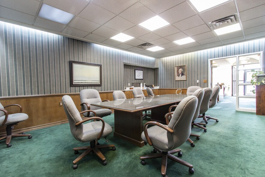 More Photos Of 4171 N Mesa St, El Paso Office For Sale