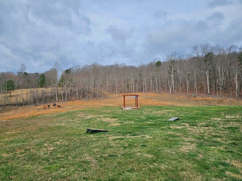 More Photos Of 23122 S NC Highway 109, Denton Specialty For Lease