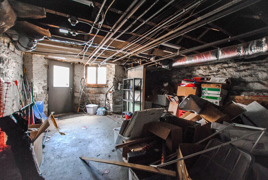 More Photos Of 34 E 25th St, Baltimore Office Residential For Sale