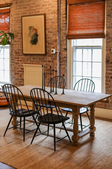 More Photos Of 221 E Clay St, Richmond Storefront Retail Residential For Sale