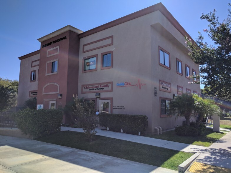 More Photos Of 3863-3869 Clairemont Dr, San Diego Medical For Lease