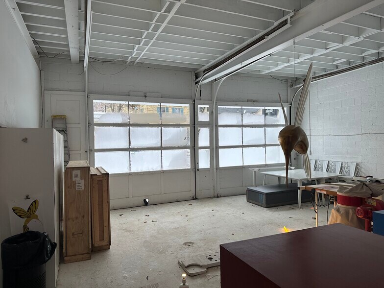 More Photos Of 123 Main St, Great Barrington Service Station For Sale