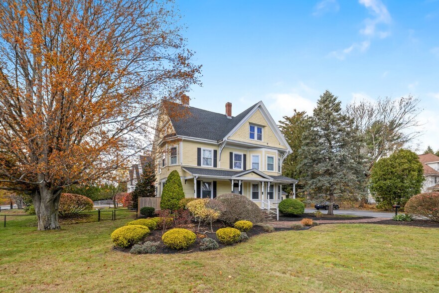 More Photos Of 70 Main St, Lynnfield Daycare Center For Sale