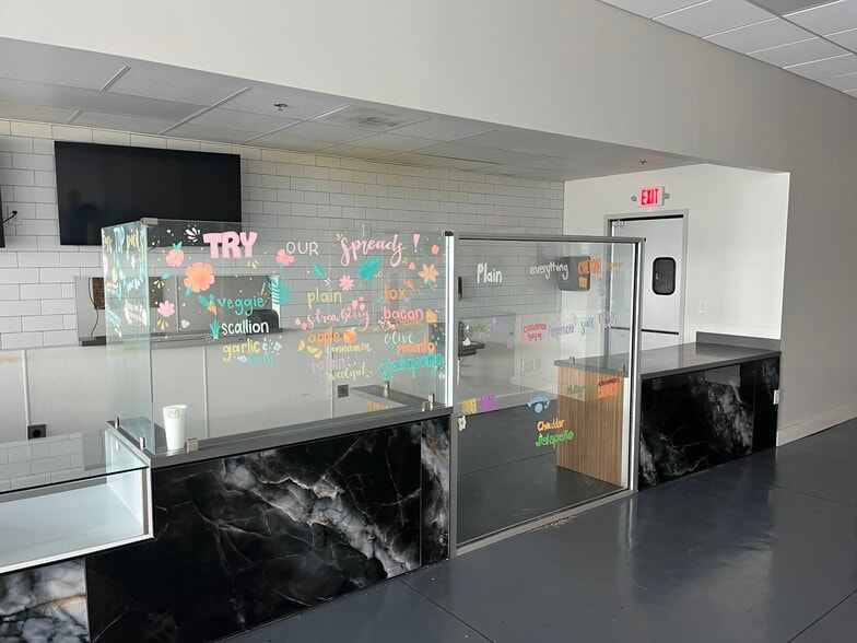 More Photos Of 145 Beachwalk Shore Dr, Saint Johns Freestanding For Lease
