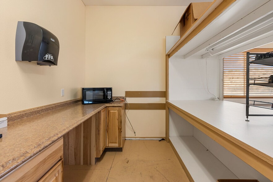 More Photos Of 4219 N Old US Highway 91, Cedar City Warehouse For Sale