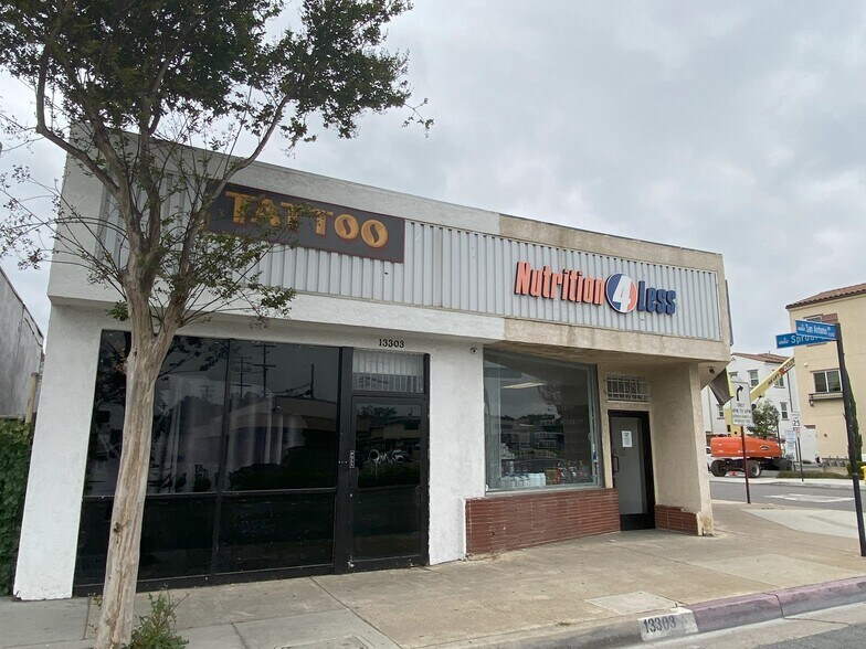 Primary Photo Of 13301-13303 San Antonio Dr, Norwalk Office For Lease