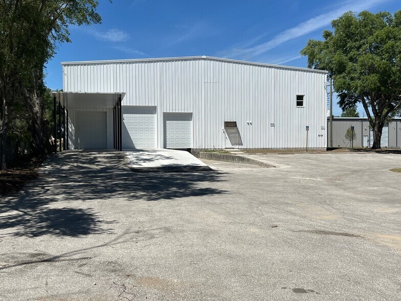 More Photos Of 3445 SW 6th St, Ocala Manufacturing For Lease