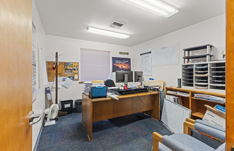 More Photos Of 307 Highway 42 E, Coquille Industrial For Sale