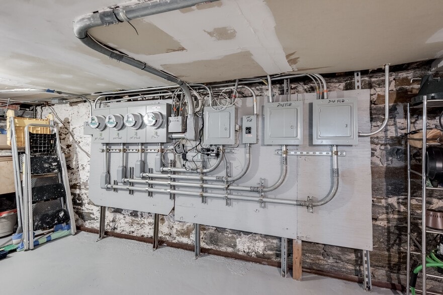 More Photos Of 58 Huron St, Brooklyn Multifamily For Sale