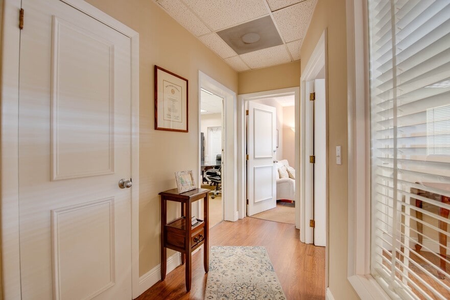 More Photos Of 604 Whitehead St, Key West Medical For Sale