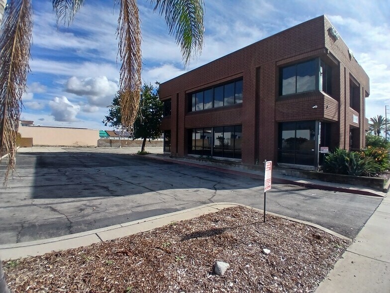 More Photos Of 1040 N Benson Ave, Upland Medical For Lease