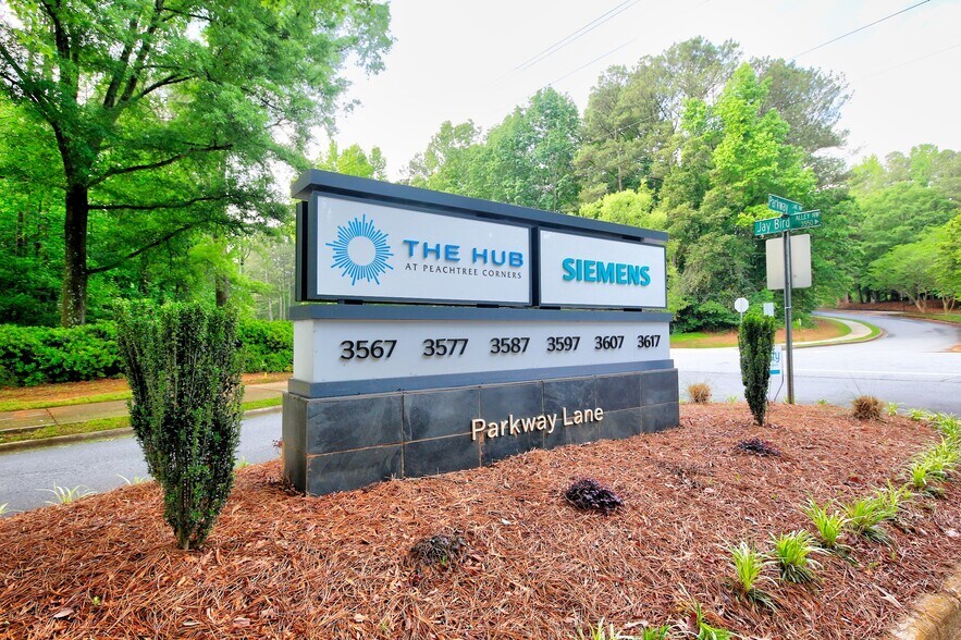 More Photos Of 3587 Parkway Ln, Peachtree Corners Light Distribution For Lease