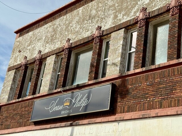 More Photos Of 902 N Main St, Princeton General Retail For Sale