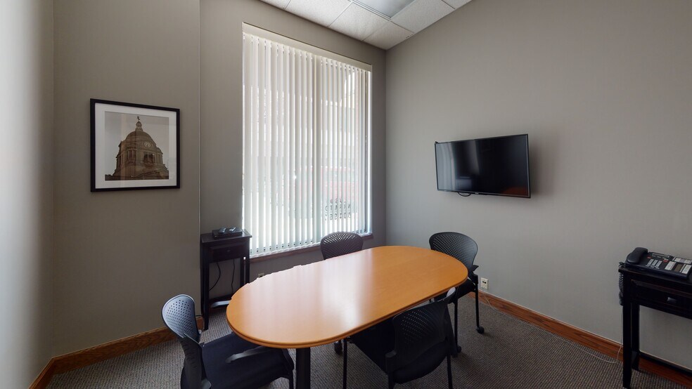 More Photos Of 919 S Harrison St, Fort Wayne Office For Lease