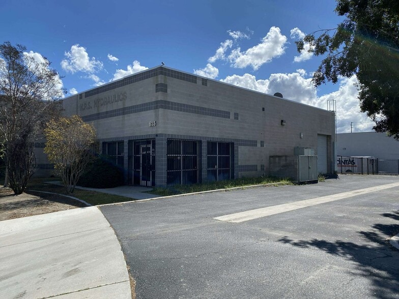More Photos Of 615 Oak Ct, San Bernardino Warehouse For Sale