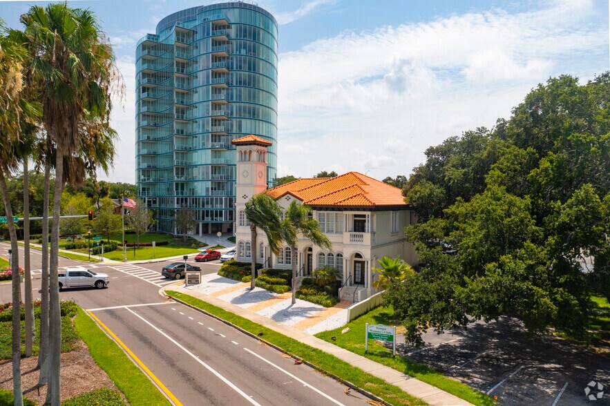 More Photos Of 2905 Bayshore Blvd, Tampa Office For Lease