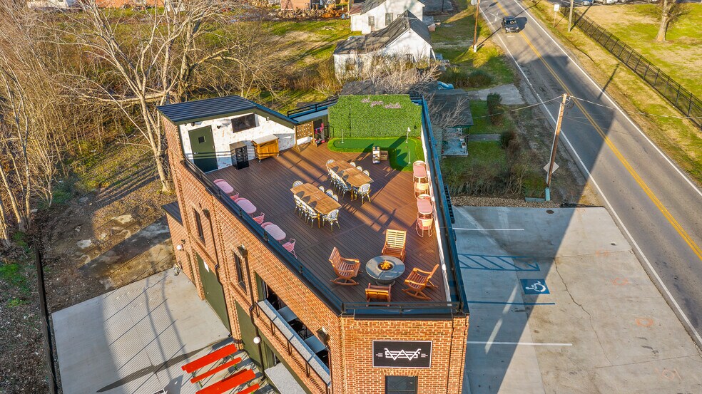 More Photos Of 5503 Main St, Ooltewah Flex For Sale