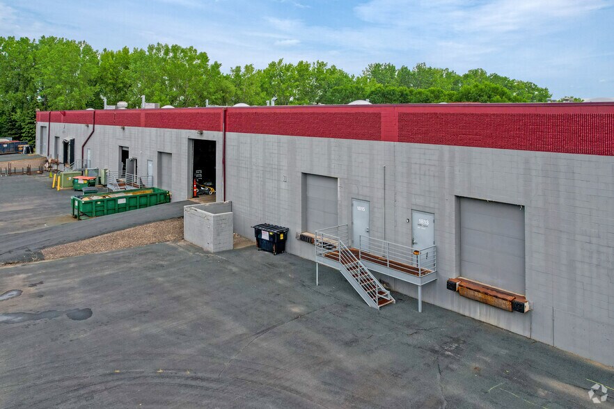 More Photos Of 1805-1823 Buerkle Rd, White Bear Lake Light Manufacturing For Lease
