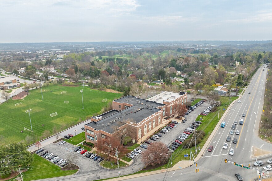 More Photos Of 700 S Henderson Rd, King Of Prussia Medical For Lease