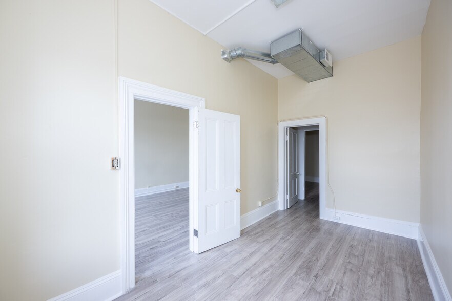 More Photos Of 36-42 Main St, Sussex Apartments For Sale