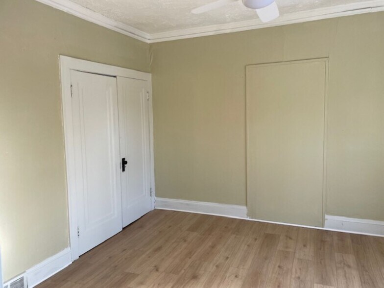 More Photos Of 957 E 143rd St, Cleveland Multifamily For Sale